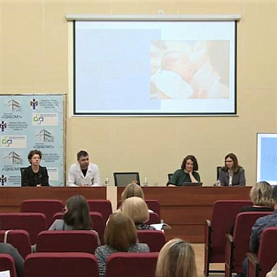 В России обучают врачей в рамках внедрения протокола сообщения диагноза родителям детей с особенностями развития